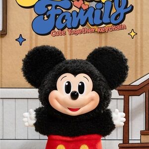 Mickey Family Minnie Opened, Confirmed, Authentic